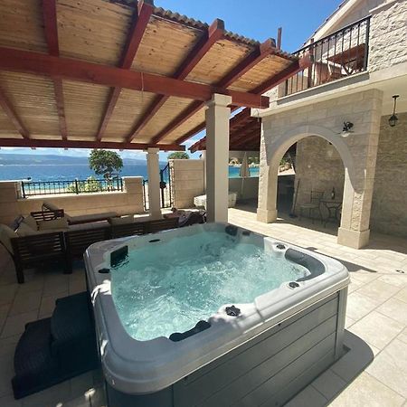Beach Holiday Home Laura Mimice Exterior photo